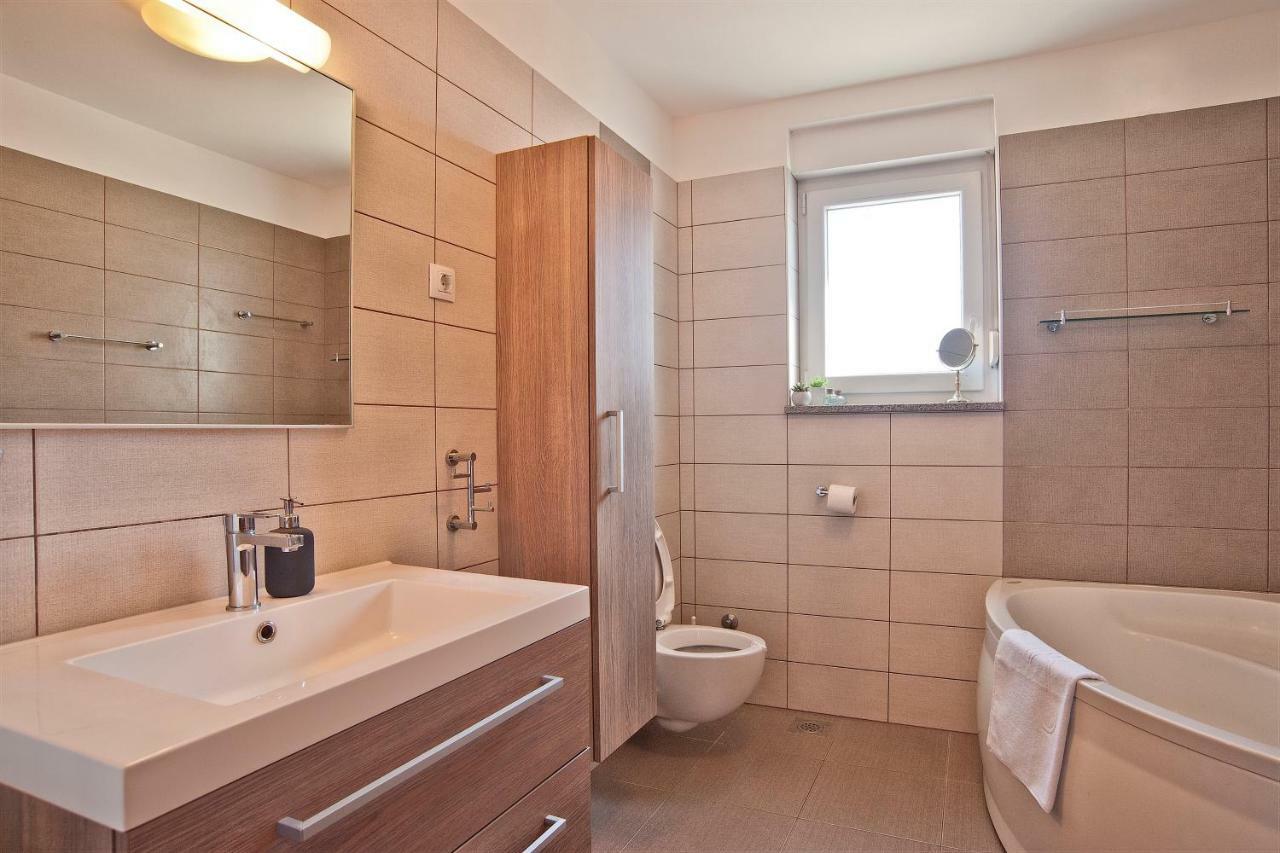 Inga*S Place Pula Ngoại thất bức ảnh