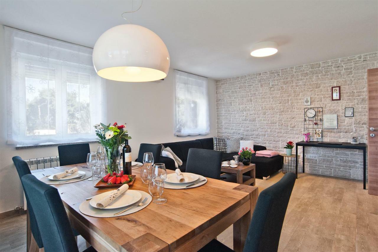 Inga*S Place Pula Ngoại thất bức ảnh