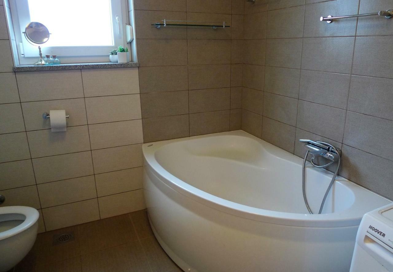 Inga*S Place Pula Ngoại thất bức ảnh